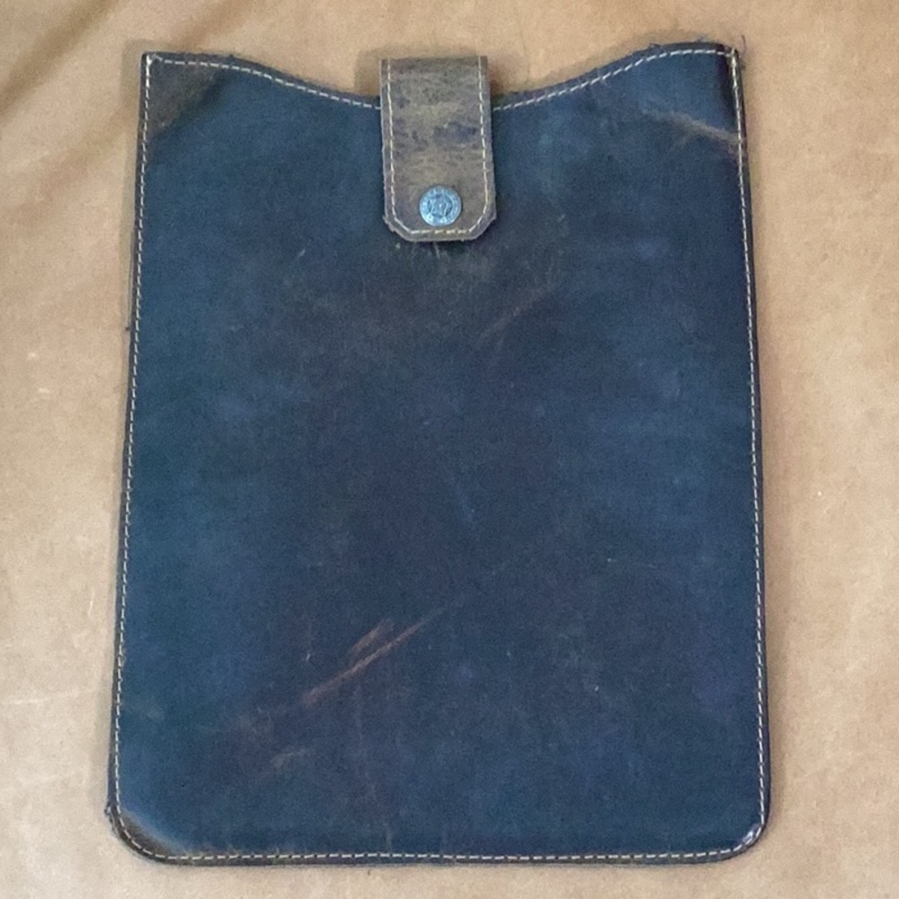 Myra Leather iPad Cover